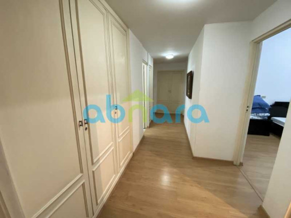 Imagem Apartamento com 4 Quartos à Venda, 355 m² em Copacabana - Rio De Janeiro Imagem Apartamento com 4 Quartos à Venda, 355 m² em Copacabana - Rio De Janeiro