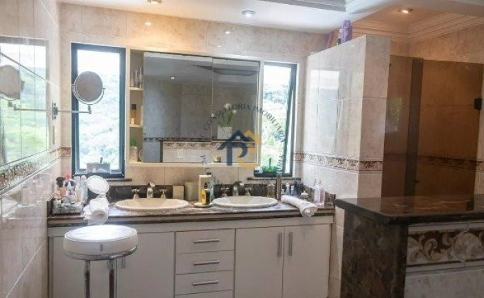 Imagem Casa com 3 Quartos para Alugar,  em Joá - Rio De Janeiro