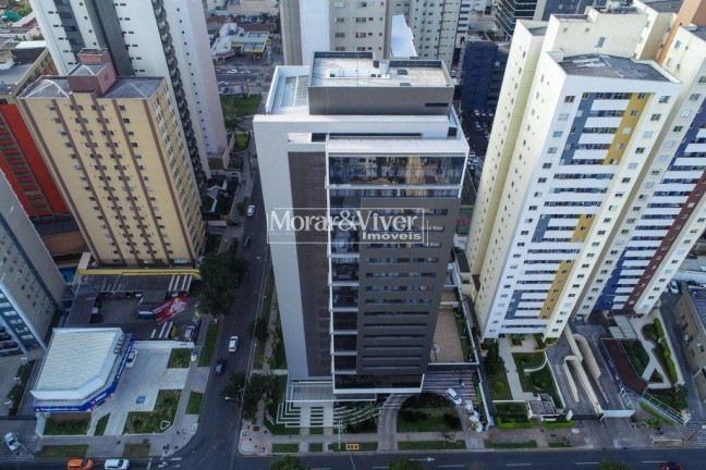 Imóvel Comercial à Venda, 28 m² em água Verde - Curitiba