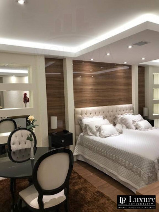 Imagem Apartamento com 3 Quartos à Venda, 254 m² em Alphaville Industrial - Barueri
