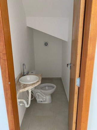 Imagem Sobrado com 3 Quartos à Venda, 128 m² em Vila Areao - Taubaté