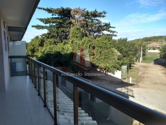 Imagem Imóvel com 2 Quartos à Venda, 100 m² em Peró - Cabo Frio