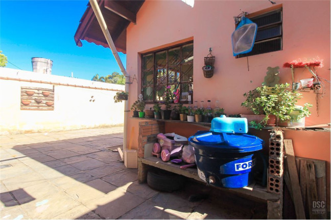Imagem Casa com 3 Quartos à Venda,  em Serraria - Porto Alegre