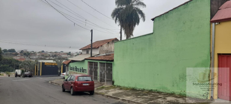 Casa com 3 Quartos à Venda, 200 m² em Parque Florely (nova Veneza)