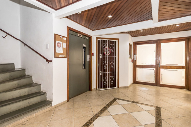 Imagem Imóvel com 2 Quartos à Venda, 57 m² em Vila Nova - Porto Alegre Imagem Imóvel com 2 Quartos à Venda, 57 m² em Vila Nova - Porto Alegre