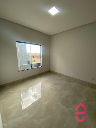 Imagem Sobrado com 3 Quartos à Venda, 240 m² em Setor Faiçalville - Goiânia