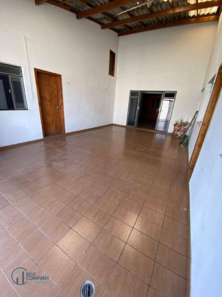 Imagem Apartamento com 4 Quartos para Alugar, 305 m² em Centro - Irati Imagem Apartamento com 4 Quartos para Alugar, 305 m² em Centro - Irati
