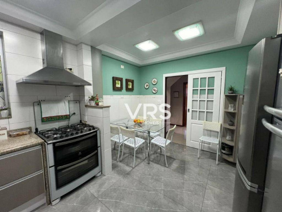 Imagem Casa com 3 Quartos à Venda, 288 m² em Várzea - Teresópolis Imagem Casa com 3 Quartos à Venda, 288 m² em Várzea - Teresópolis