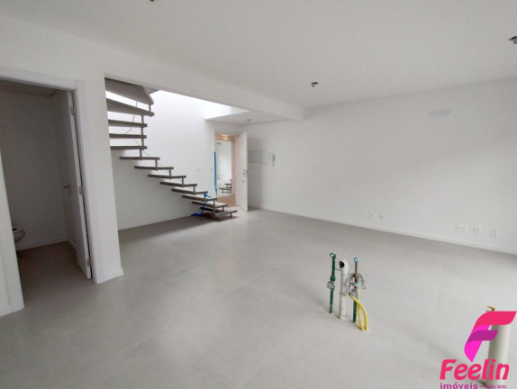 Imagem Apartamento com 2 Quartos à Venda, 77 m² em Campeche - Florianópolis Imagem Apartamento com 2 Quartos à Venda, 77 m² em Campeche - Florianópolis