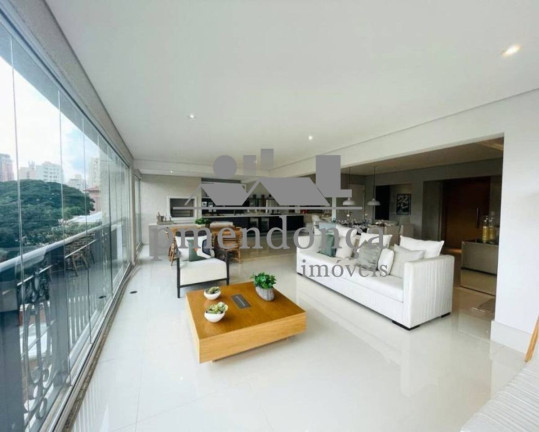 Apartamento com 4 Quartos à Venda, 244 m² em água Branca - São Paulo