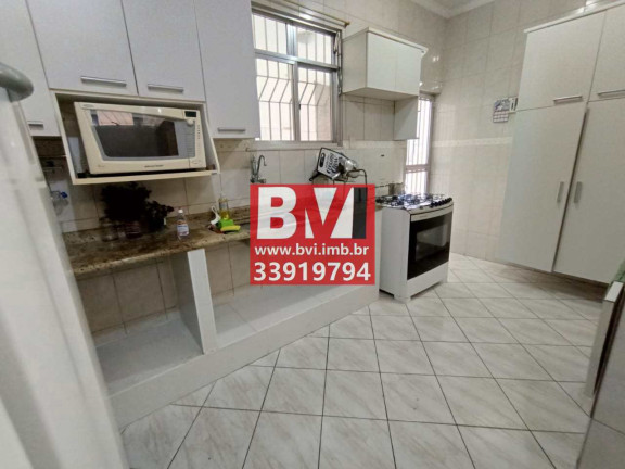 Imagem Casa com 3 Quartos à Venda, 220 m² em Penha Circular - Rio De Janeiro Imagem Casa com 3 Quartos à Venda, 220 m² em Penha Circular - Rio De Janeiro