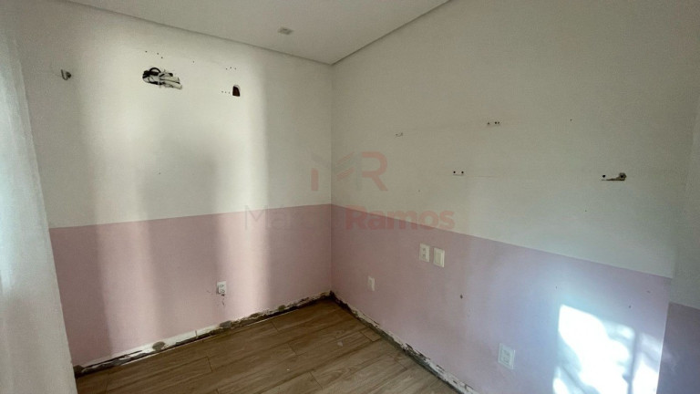 Imagem Casa com 3 Quartos à Venda, 70 m² em Lagoa Redonda - Fortaleza Imagem Casa com 3 Quartos à Venda, 70 m² em Lagoa Redonda - Fortaleza