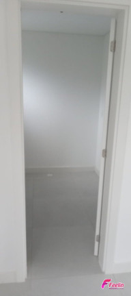 Imagem Sobrado com 3 Quartos à Venda, 120 m² em Rio Tavares - Florianópolis Imagem Sobrado com 3 Quartos à Venda, 120 m² em Rio Tavares - Florianópolis