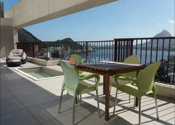 Imagem Imóvel com 3 Quartos à Venda, 1 m² em Humaitá - Rio De Janeiro Imagem Imóvel com 3 Quartos à Venda, 1 m² em Humaitá - Rio De Janeiro