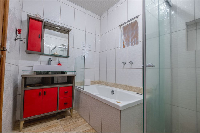 Imagem Casa com 4 Quartos à Venda,  em Monte Verde - Florianópolis