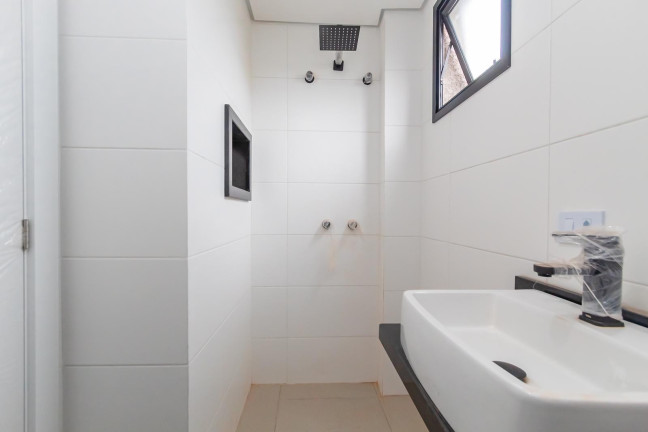 Imagem Casa com 3 Quartos à Venda, 142 m² em Vista Alegre - Curitiba