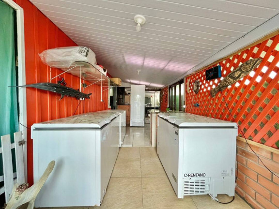 Imagem Casa com 3 Quartos à Venda, 128 m² em Centro - Balneário Barra Do Sul Imagem Casa com 3 Quartos à Venda, 128 m² em Centro - Balneário Barra Do Sul