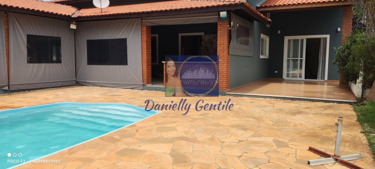 Imagem Casa de Condomínio com 3 Quartos para Temporada, 400 m² em Ninho Verde 2 - Pardinho
