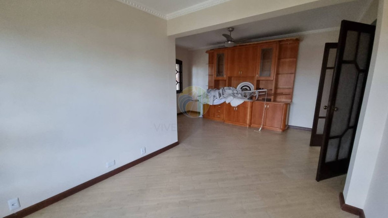 Imagem Casa com 4 Quartos à Venda, 321 m² em Estados - Balneário Camboriú
