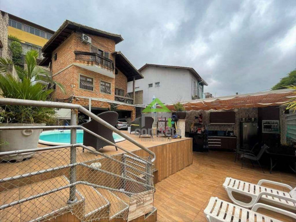 Casa com 3 Quartos à Venda, 180 m² em Jardim Semiramis - Cotia