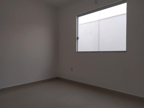 Imagem Casa com 2 Quartos à Venda, 150 m² em Feira De Santana Imagem Casa com 2 Quartos à Venda, 150 m² em Feira De Santana