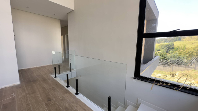 Imagem Casa com 3 Quartos à Venda, 300 m² em Roncáglia - Valinhos Imagem Casa com 3 Quartos à Venda, 300 m² em Roncáglia - Valinhos