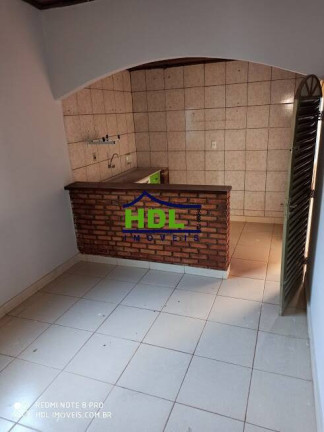 Imagem Casa com 3 Quartos à Venda, 330 m² em Hidrolândia