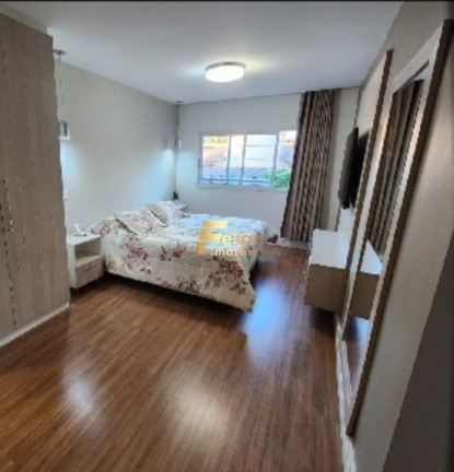Imagem Casa com 5 Quartos à Venda, 217 m² em República - Vitória Imagem Casa com 5 Quartos à Venda, 217 m² em República - Vitória