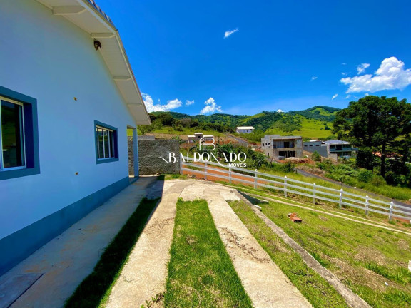 Imagem Casa com 3 Quartos à Venda, 400 m² em Centro - Extrema