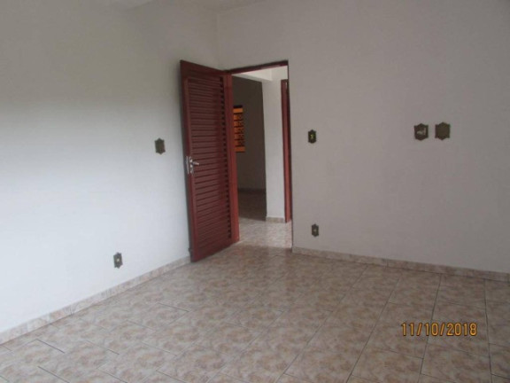 Imagem Imóvel com 5 Quartos à Venda, em Vila Canesso - Pedreira Imagem Imóvel com 5 Quartos à Venda, em Vila Canesso - Pedreira