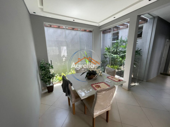Imagem Casa com 3 Quartos à Venda, 160 m² em Jardim Esplanada - Mogi Guaçu Imagem Casa com 3 Quartos à Venda, 160 m² em Jardim Esplanada - Mogi Guaçu