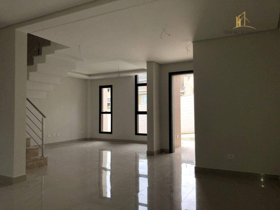 Imagem Sobrado com 3 Quartos à Venda, 178 m² em Bom Retiro - Curitiba Imagem Sobrado com 3 Quartos à Venda, 178 m² em Bom Retiro - Curitiba