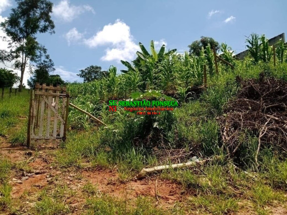 Terreno à Venda, 1 m² em Centro - Paraibuna