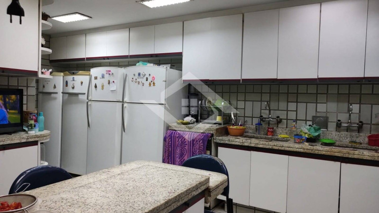 Imagem Apartamento com 4 Quartos à Venda, 234 m² em Copacabana - Rio De Janeiro Imagem Apartamento com 4 Quartos à Venda, 234 m² em Copacabana - Rio De Janeiro