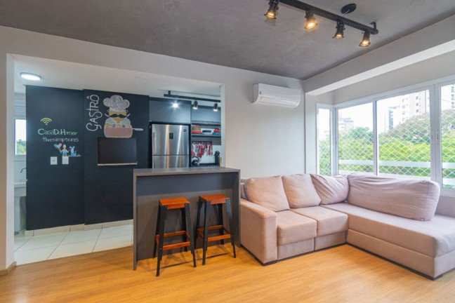 Imagem Imóvel com 2 Quartos à Venda, 65 m² em Petrópolis - Porto Alegre