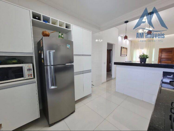 Imagem Casa de Condomínio com 3 Quartos à Venda, 262 m² em Condomínio Trilhas Do Sol - Lagoa Santa Imagem Casa de Condomínio com 3 Quartos à Venda, 262 m² em Condomínio Trilhas Do Sol - Lagoa Santa