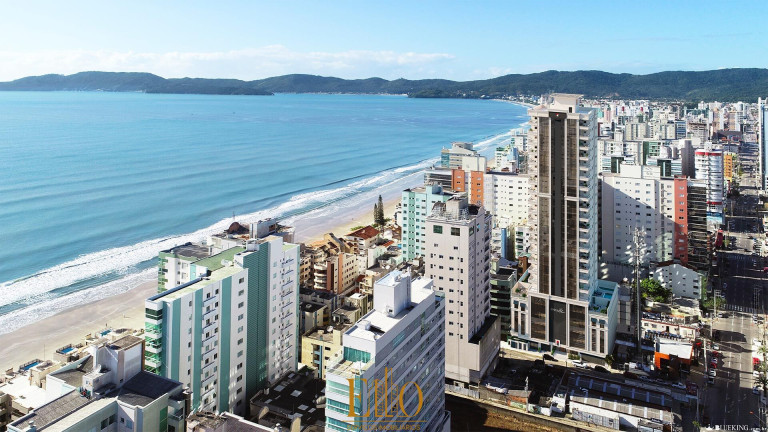 Apartamento com 3 Quartos à Venda, 153 m² em Meia Praia - Itapema