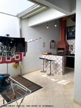 Imagem Terreno à Venda, 63 m² em Jardim Bela Vista - Sarandi Imagem Terreno à Venda, 63 m² em Jardim Bela Vista - Sarandi