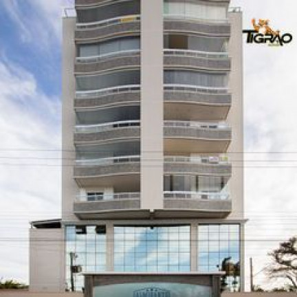 Apartamento com 3 Quartos à Venda, 118 m² em Praia De Armação Do Itapocorói - Penha