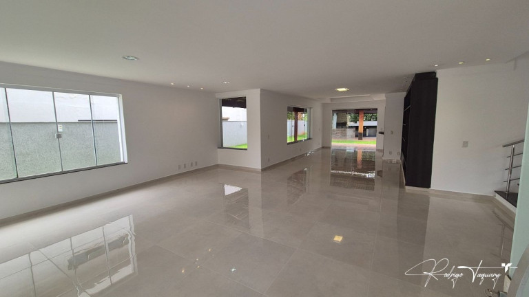Imagem Casa de Condomínio com 4 Quartos à Venda, 341 m² em Jardins Paris - Goiânia