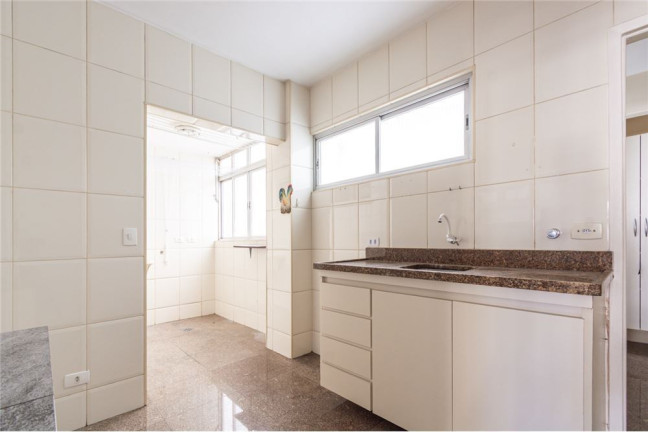 Imagem Imóvel com 3 Quartos à Venda,  em Vila Olímpia - São Paulo