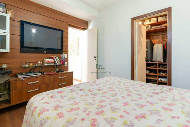 Imagem Casa com 3 Quartos à Venda, 300 m² em Itaipu - Niterói Imagem Casa com 3 Quartos à Venda, 300 m² em Itaipu - Niterói