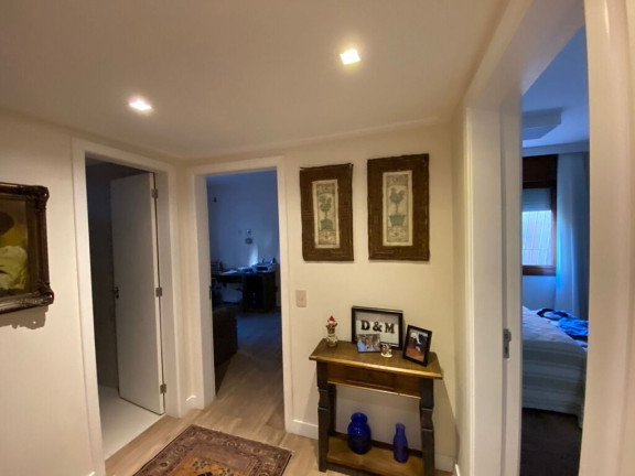 Imagem Apartamento com 3 Quartos à Venda, 242 m² em Bela Vista - Porto Alegre