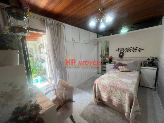 Imagem Casa com 3 Quartos à Venda, 224 m² em Jardim Das Flores - Osasco Imagem Casa com 3 Quartos à Venda, 224 m² em Jardim Das Flores - Osasco