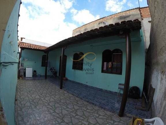 Imagem Casa com 3 Quartos à Venda, 290 m² em Santa Terezinha - Belo Horizonte Imagem Casa com 3 Quartos à Venda, 290 m² em Santa Terezinha - Belo Horizonte