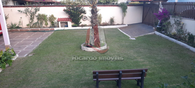 Imagem Imóvel com 2 Quartos à Venda, 80 m² em Peró - Cabo Frio