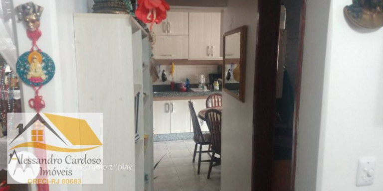 Imagem Casa com 4 Quartos à Venda, 200 m²