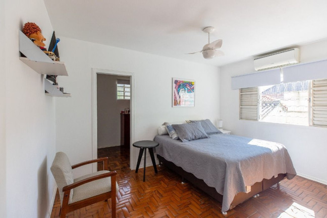 Imagem Casa com 3 Quartos à Venda, 280 m² em Vila Ipojuca - São Paulo Imagem Casa com 3 Quartos à Venda, 280 m² em Vila Ipojuca - São Paulo