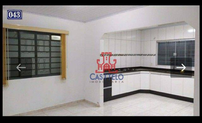 Imagem Casa com 3 Quartos à Venda, 134 m² em Jardim Pacaembu - Londrina