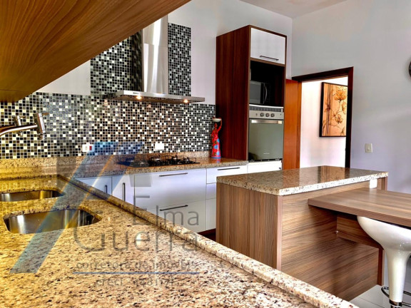 Imagem Casa com 3 Quartos à Venda, 220 m² em Horto Florestal - Ubatuba Imagem Casa com 3 Quartos à Venda, 220 m² em Horto Florestal - Ubatuba